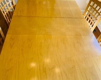 $400 MODERN LIGHT OAK DINING TABLE WITH 6 CHAIRS
78”L x 42”W x 30”H