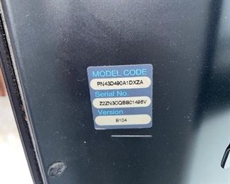 $90 43” PLASMA DISPLAY FLATSCREEN TV