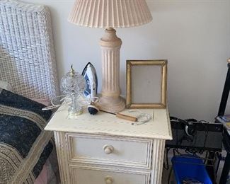 $50 EACH STANLEY NIGHTSTAND-2 AVAILABLE
28.5”L x 18”D x 26”H