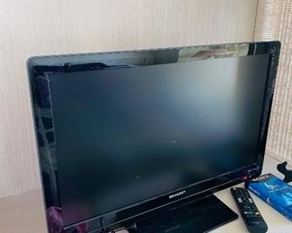 $45 SHARP FLATSCREEN TV