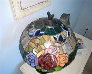 $85 STAINED GLASS LAMP