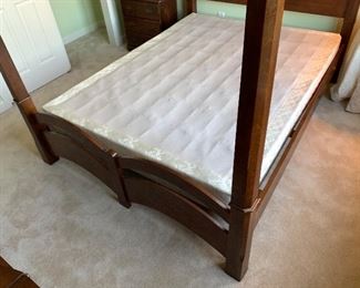 $250 WOODEN QUEEN SIZE CANOPY BED WITH BOXSPRING
87.5”L x ”65”W x 86.5”H
