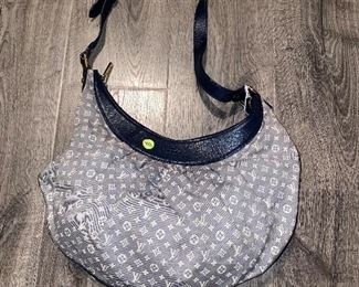 $600 LOUIS VUITTON MINI LIN CROSSBODY