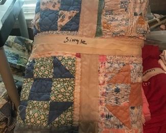 Single - Twin - quilt