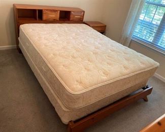 Mid Century Modern Bedroom Suite