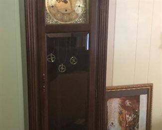  Grandfather clock
