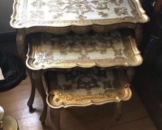 Set of 3 Florentine gilt plastic end tables (Italy) 