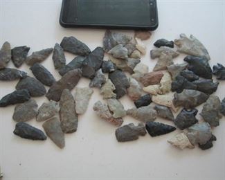 Large collection of Native American arrow heads, these will be bagged as photoed