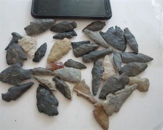 Large collection of Native American arrow heads, these will be bagged as photoed