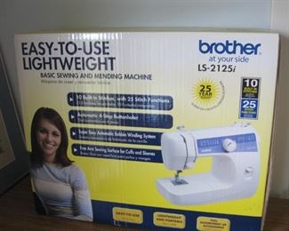 Brother Ls-2125i lightweight sewing machine new in box