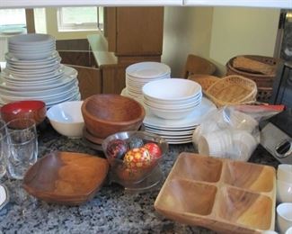 Dishes wood bowls