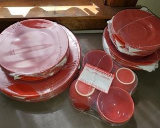 Waechtersbach, dish set. Never used. 2 sets of 4 settings. 