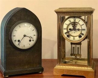 Antique and vintage clocks