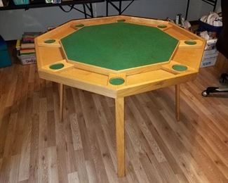 Hand made poler table with cover