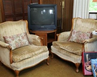 2 vintage chairs in need of a makeover