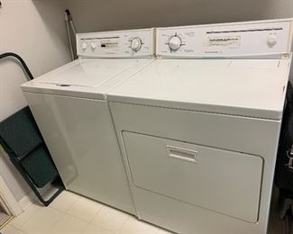 $300 ~ WASHER AND DRYER SET 