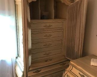 inside view of chifferobe