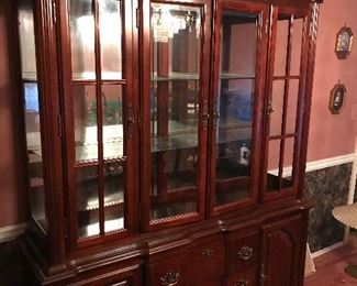 Nice China Cabinet