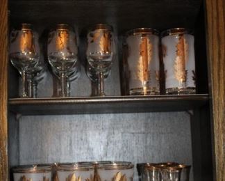 GOLD LEAF GLASSWARE/STEMWARE