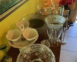 Assorted Vases, Bowls & Porcelain pcs