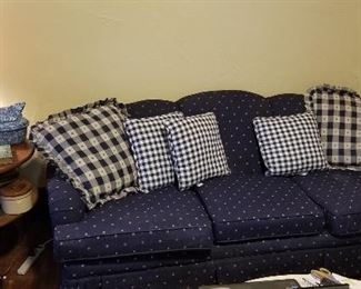 Hickory Hill Sofa