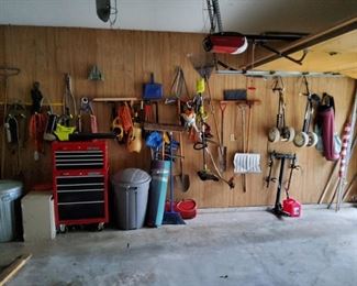 Craftsman Tool Chest with keys, Tool & Misc Garage items