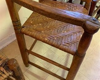 Side view of Pointer-type armchair