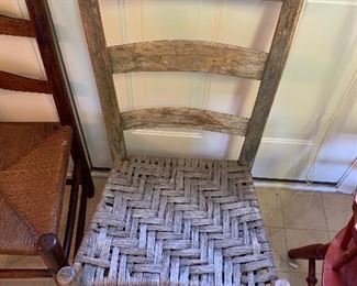 Possible Pointer chair