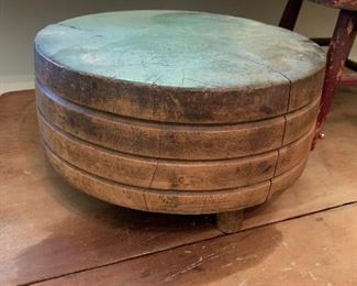 Cheese cutting/butcher block