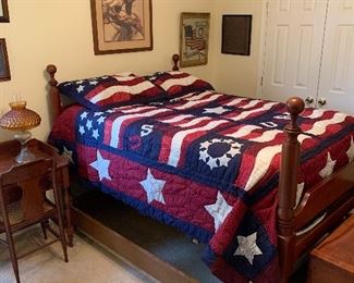 Cherry Kentucky bed -note there is a trundle bed underneath which is separate from Kentucky bed