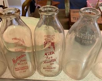 Nashville and Murfreesboro milk bottles