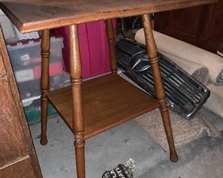 Victorian oak library table