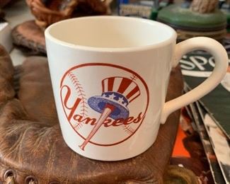 Delano Yankees mug