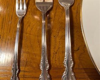 Rogers Bros Silverplate Set