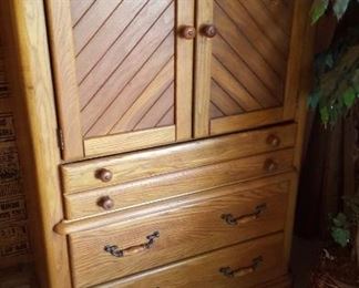 Oak chest on chest