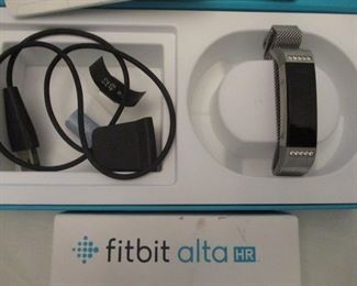 Fitbit vitals monitor  complete set with extra wrist bands
