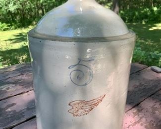 CLEARANCE !   $50.00 now, was $140.00......Five Gallon Red Wing Stoneware Shoulder Jug slight fade (O41) 
