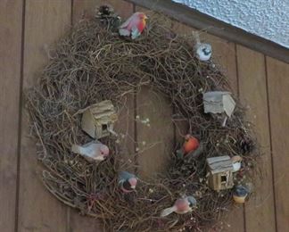 Birdhouse wreath