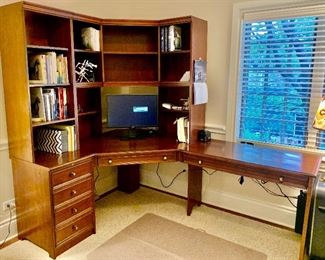 4 pc work station Cherry desk 
Left side 62.25 (Drawer 18w)
Right work station 43 x 22
Center area 42d (Center front to back)
x 44L. $495