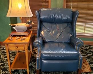 Leathercraft recliner, pine side table and a duck decoy lamp