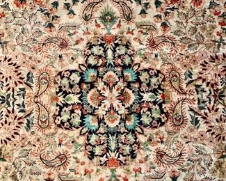 Detail: Chinese silk rug #1