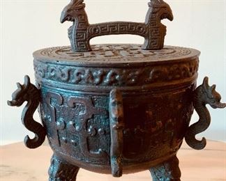 $150 Ornate Taiwan-Chinese Retro-Bar-Ice Bucket with dragons ; 10" W x 11" H