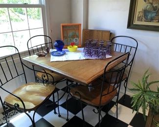 Super Cute Iron and Wood Dining table w/1 leaf