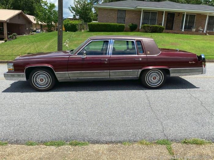 1991 Classic Cadillac Brougham