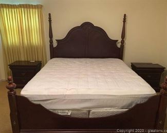 Universal Furniture King Sized Bed Frame