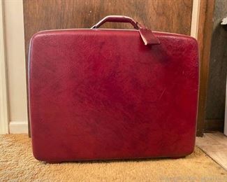 Vintage Samsonite Luggage on Wheels