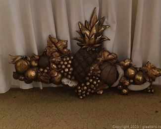 vintage Syroco Wall Hanger