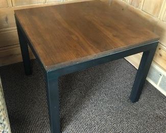 square end table 