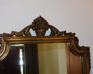 detail of mirror 