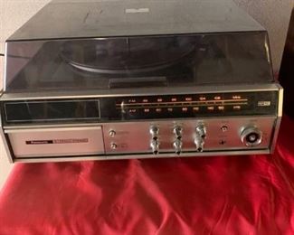 Panasonic 8-Track Stereo Record Player Model SE-3080